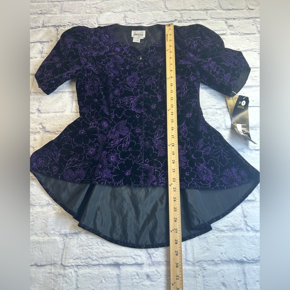 NWT Vintage Leslie Fay Peplum Blouse w/ Black & Purple Burn Out Print. Size 8. - Picture 7 of 9